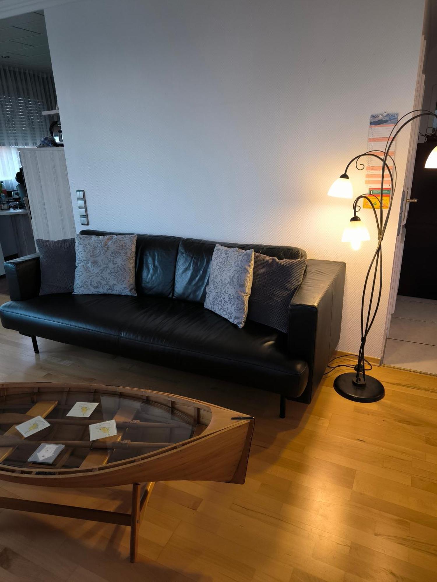 Im Herzen Von Wiesdorf- Blick Auf Das Bayer-Kreuz -Appartement Mit 2 Schlafzimmern-Fuer 3 Personen -Zentral Gelegen - Friedrich Ebert Platz 5A , 4Te Etage - Dachterrasse Und Sauna - Kaution Pflicht - Leverkusen Buitenkant foto